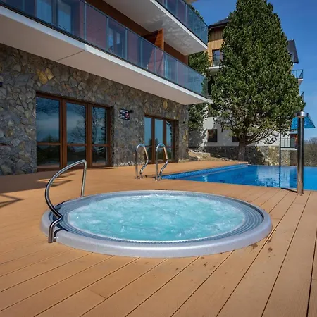 Park B3-z Dostepem Do Basenu, Sauny, Jacuzzi, Silowni *